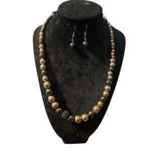 Elegant Gold and Black Beaded Necklace and Earring Set
